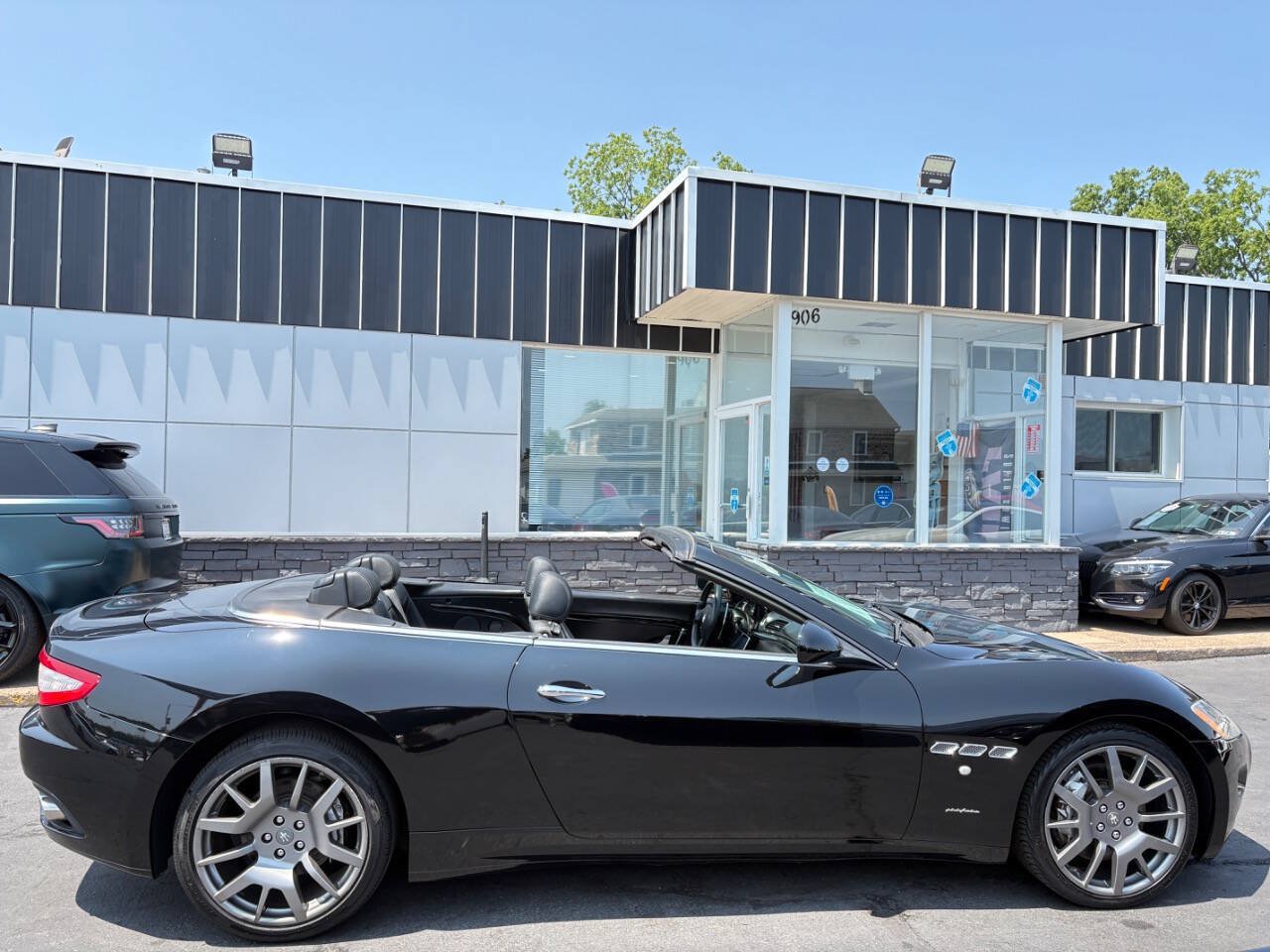 Used 2012 Maserati GranTurismo Convertible RWD image 12