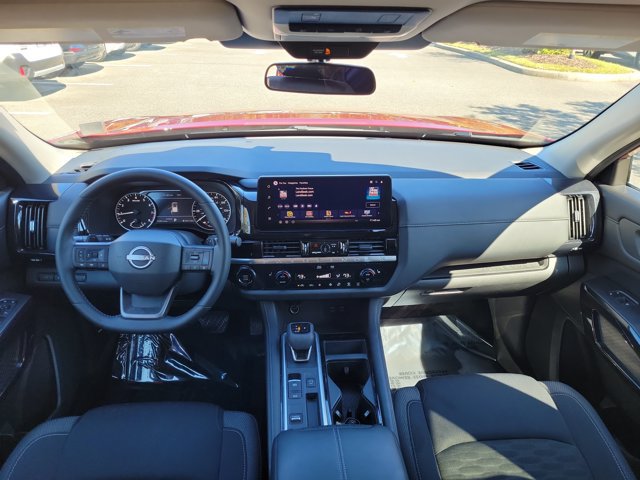 Used 2026 Nissan Pathfinder SV FWD image 11