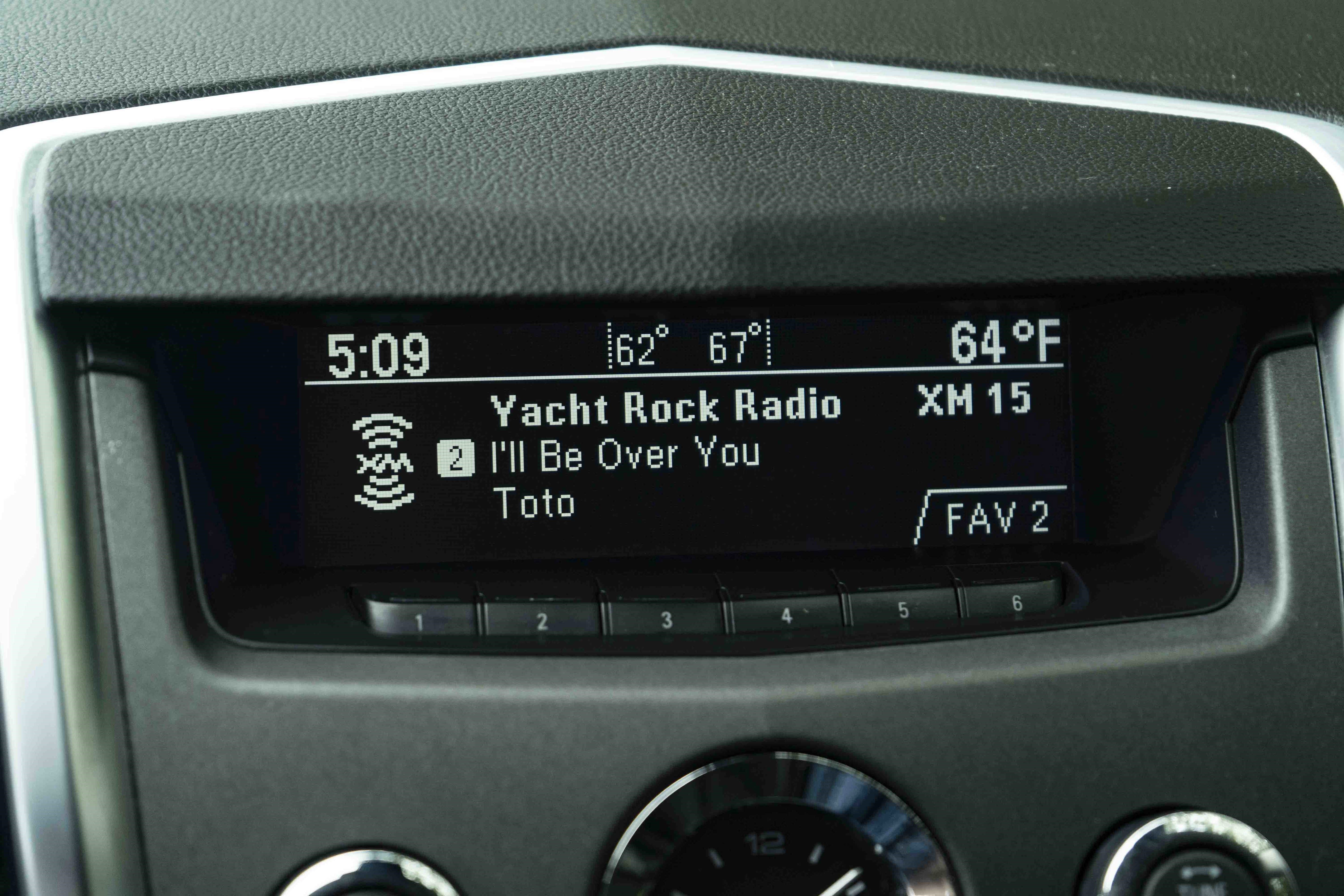 Used 2012 Cadillac SRX Luxury FWD image 31