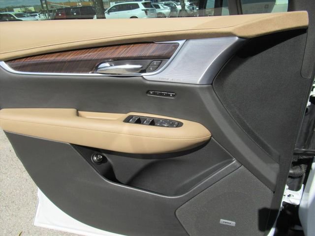 Certified 2025 Cadillac XT6 Sport w/ Platinum Package image 21