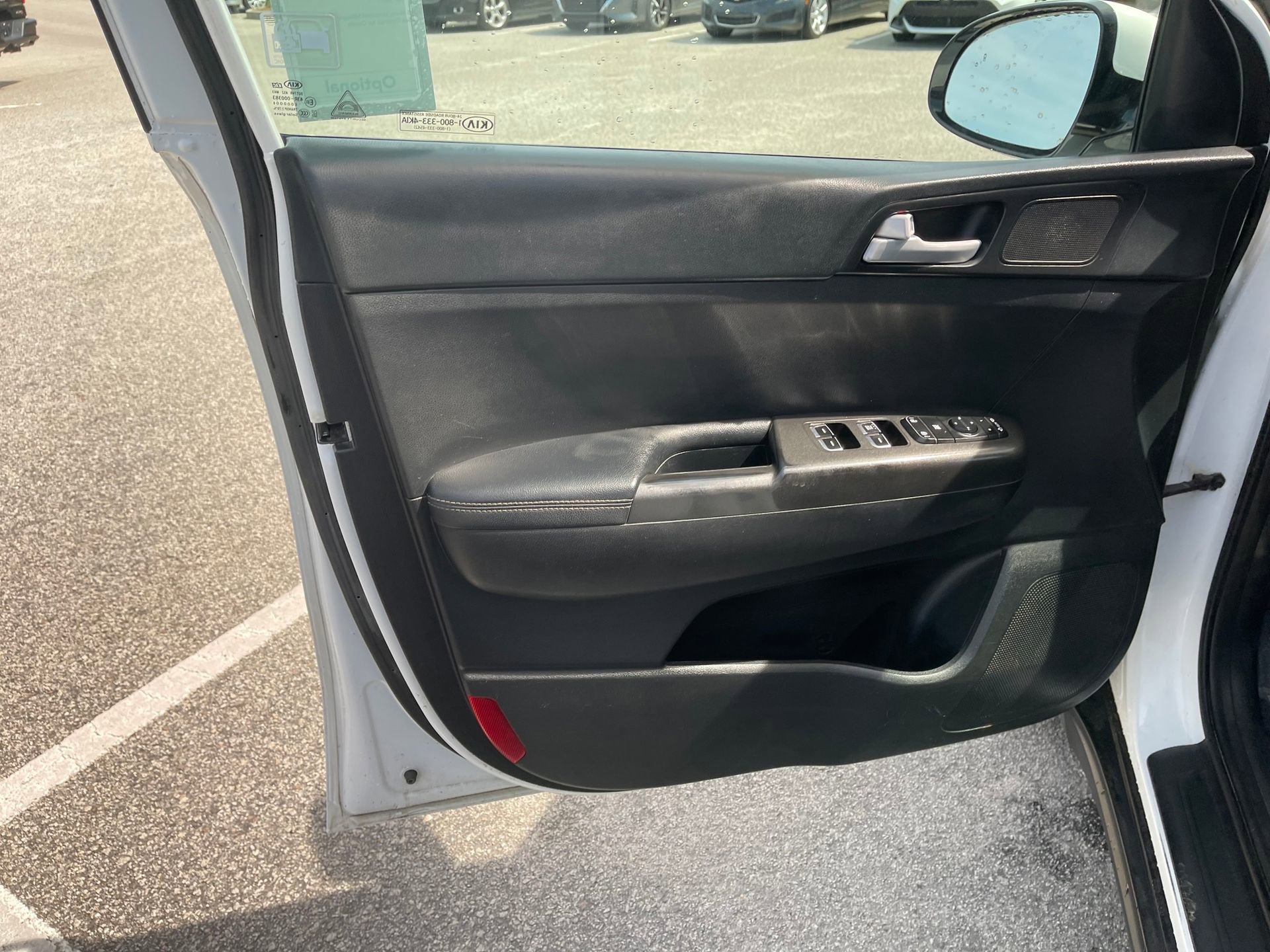 Used 2020 Kia Sportage LX w/ LX Popular Package AWD/4WD image 11