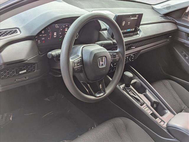 Used 2023 Honda Accord EX image 9