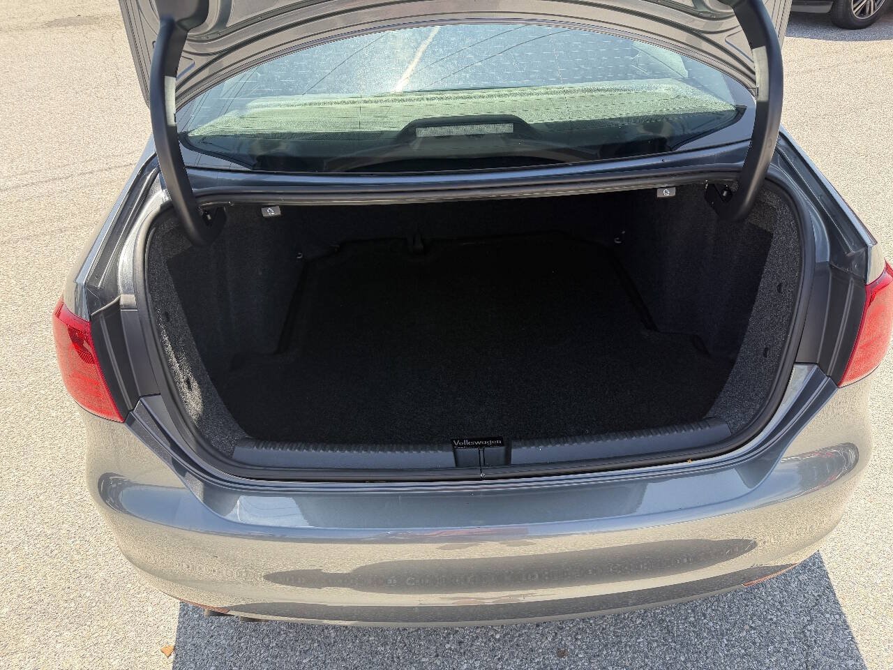 Used 2014 Volkswagen Jetta S FWD image 22