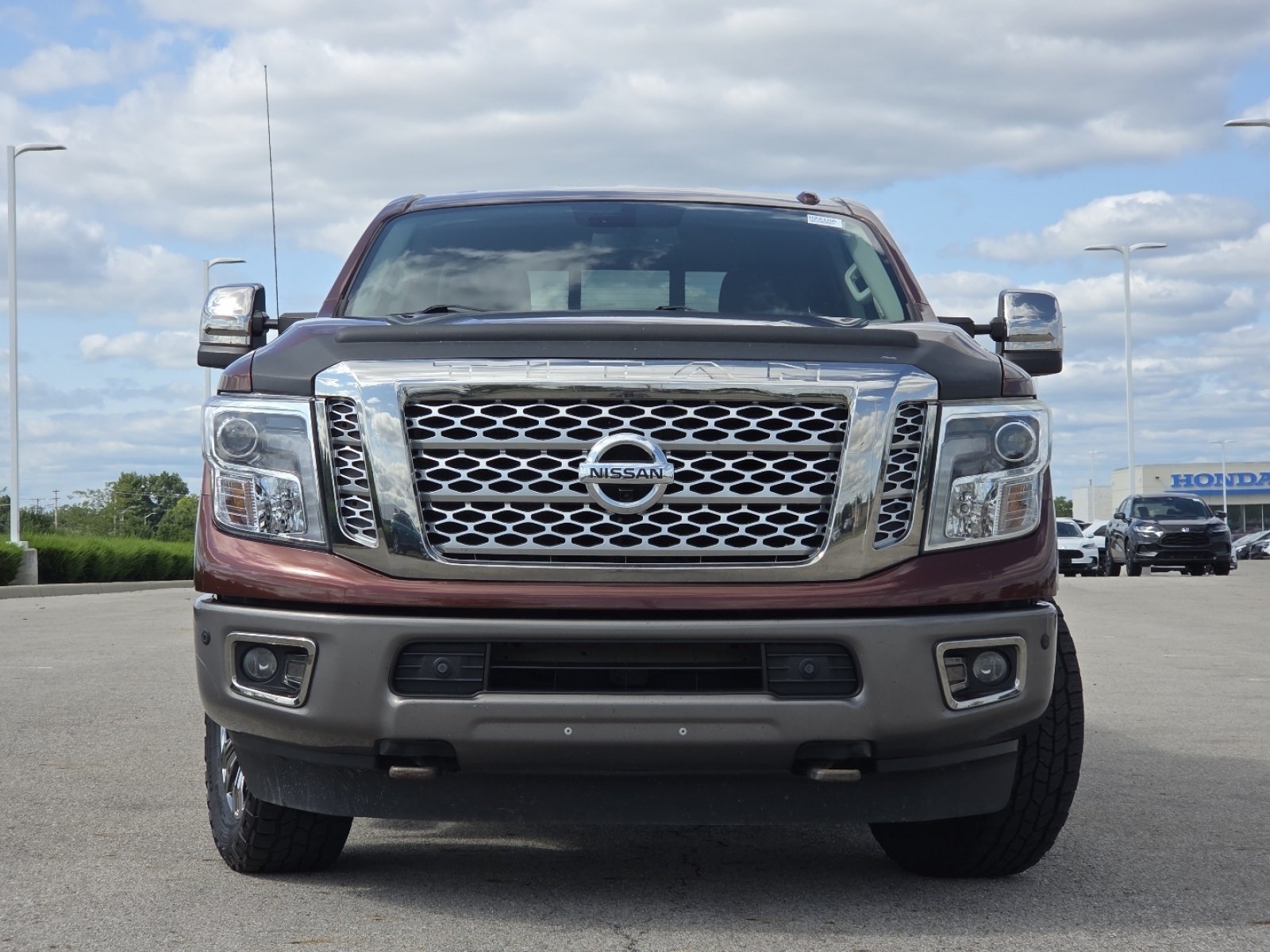 Used 2017 Nissan Titan Platinum Reserve AWD/4WD image 14