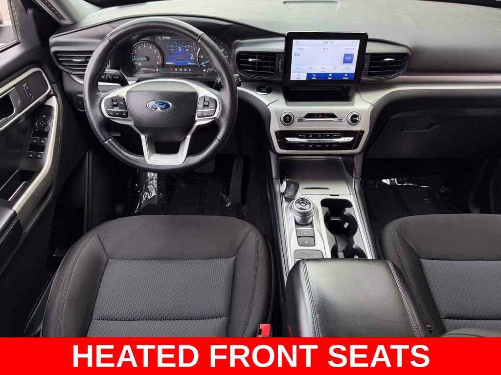 Used 2022 Ford Explorer XLT image 11