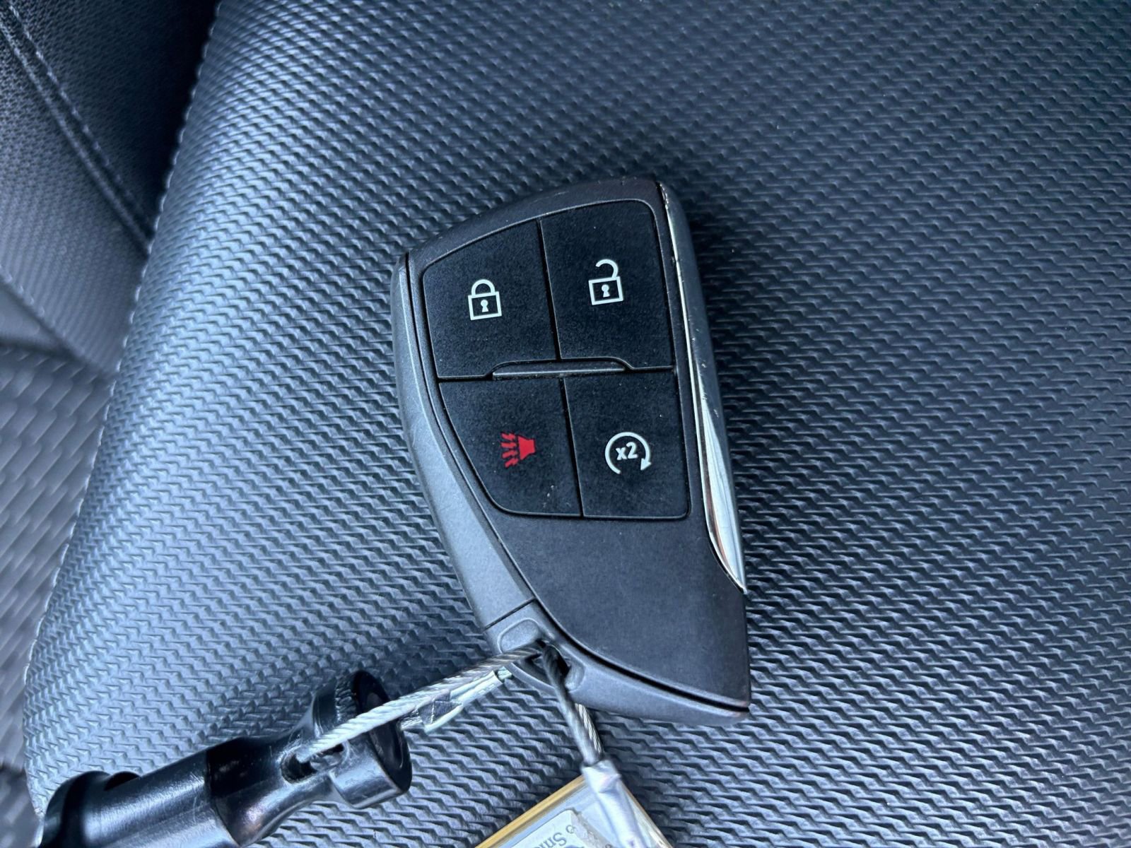 Used 2025 Chevrolet Equinox LT FWD image 22