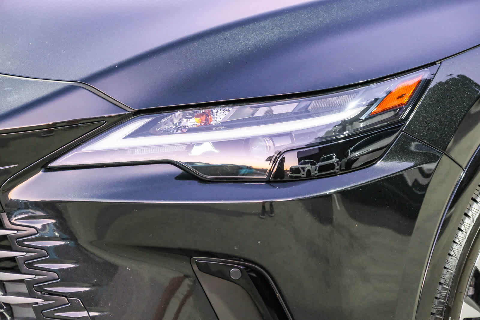 Used 2024 Lexus RX 350 Premium Plus w/ Accessory Package (Z1) FWD image 11
