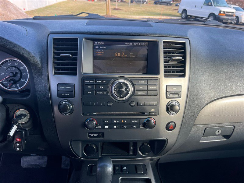 Used 2010 Nissan Armada SE image 31