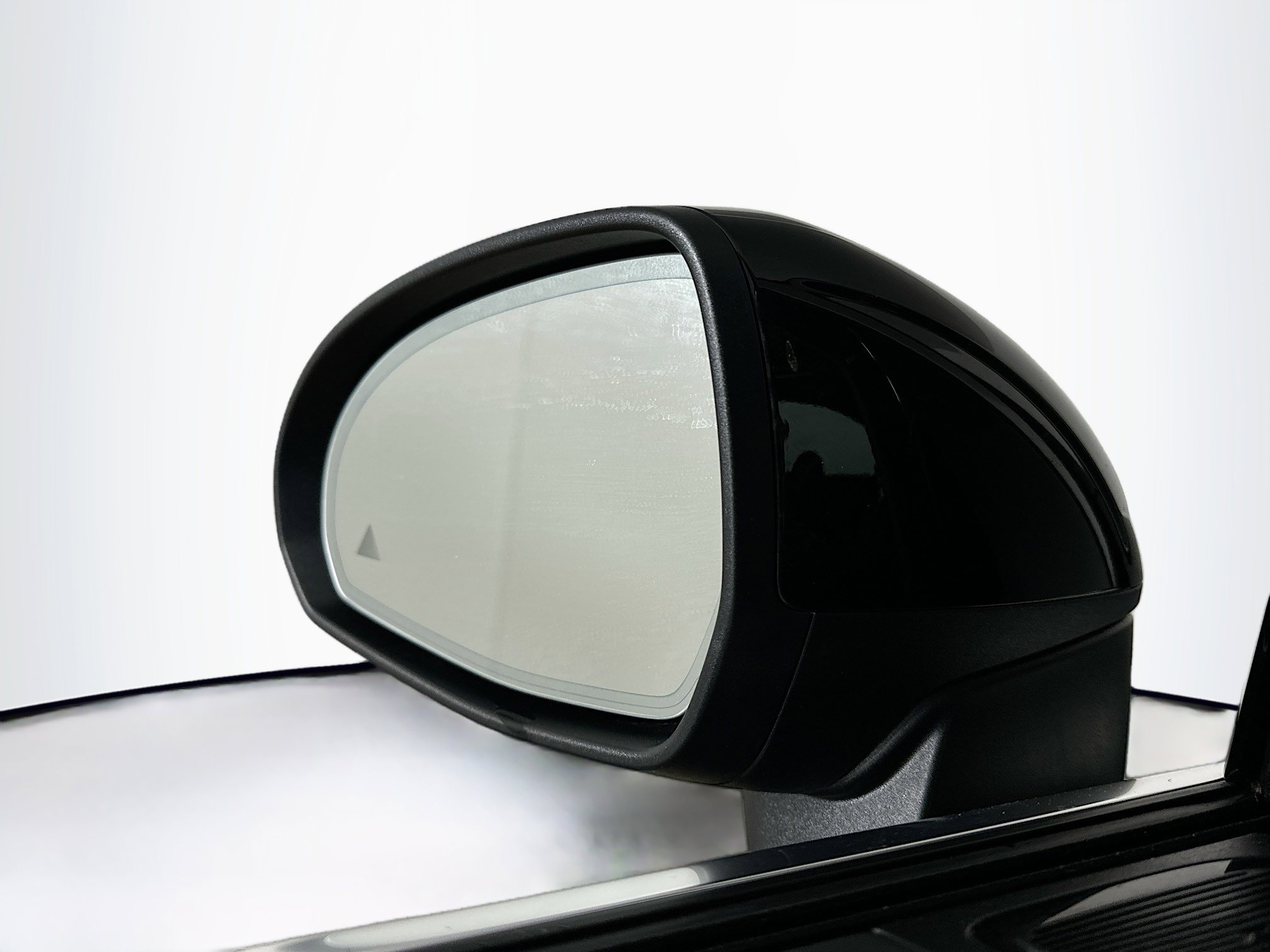 Used 2024 Mercedes-Benz GLC 300 image 16