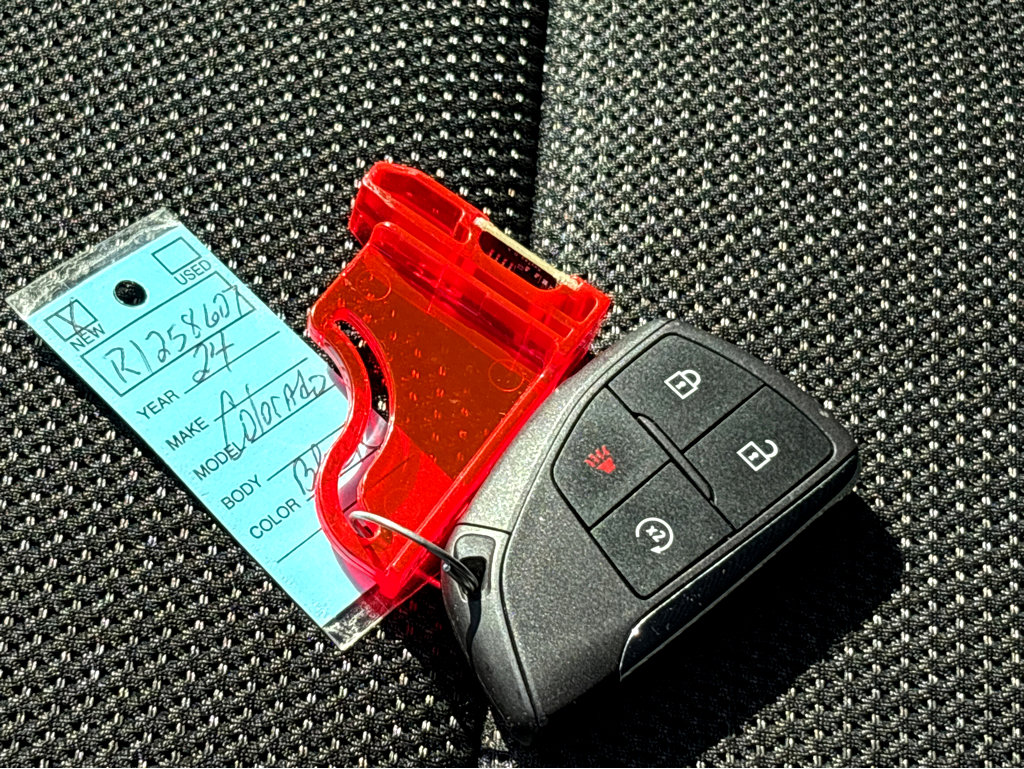 New 2024 Chevrolet Colorado LT w/ LT Convenience Package II image 28