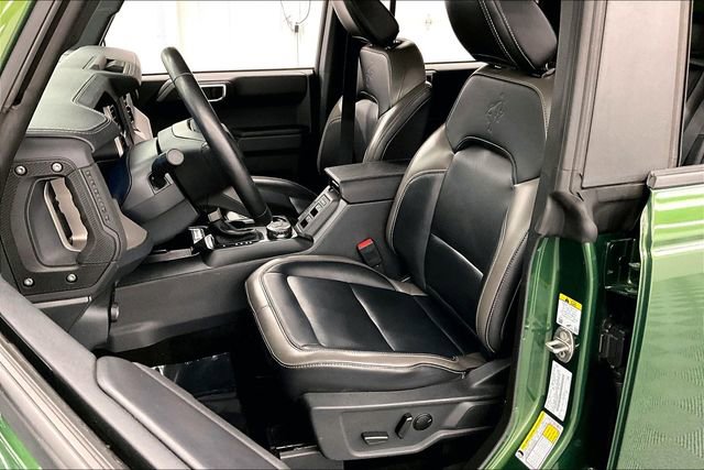 Used 2025 Ford Bronco Outer Banks image 22