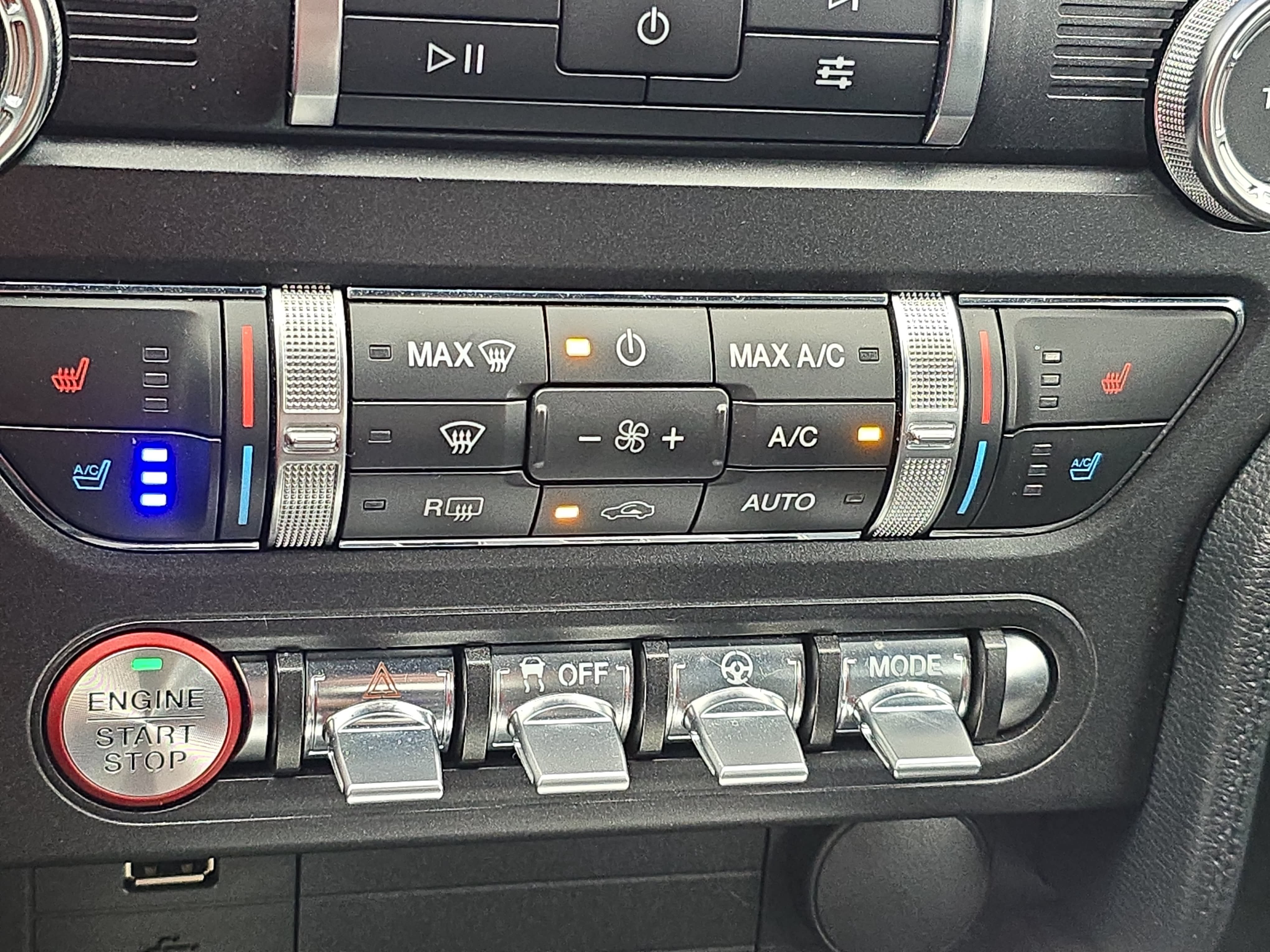 Used 2019 Ford Mustang GT Premium w/ Ford Safe & Smart Package RWD image 23
