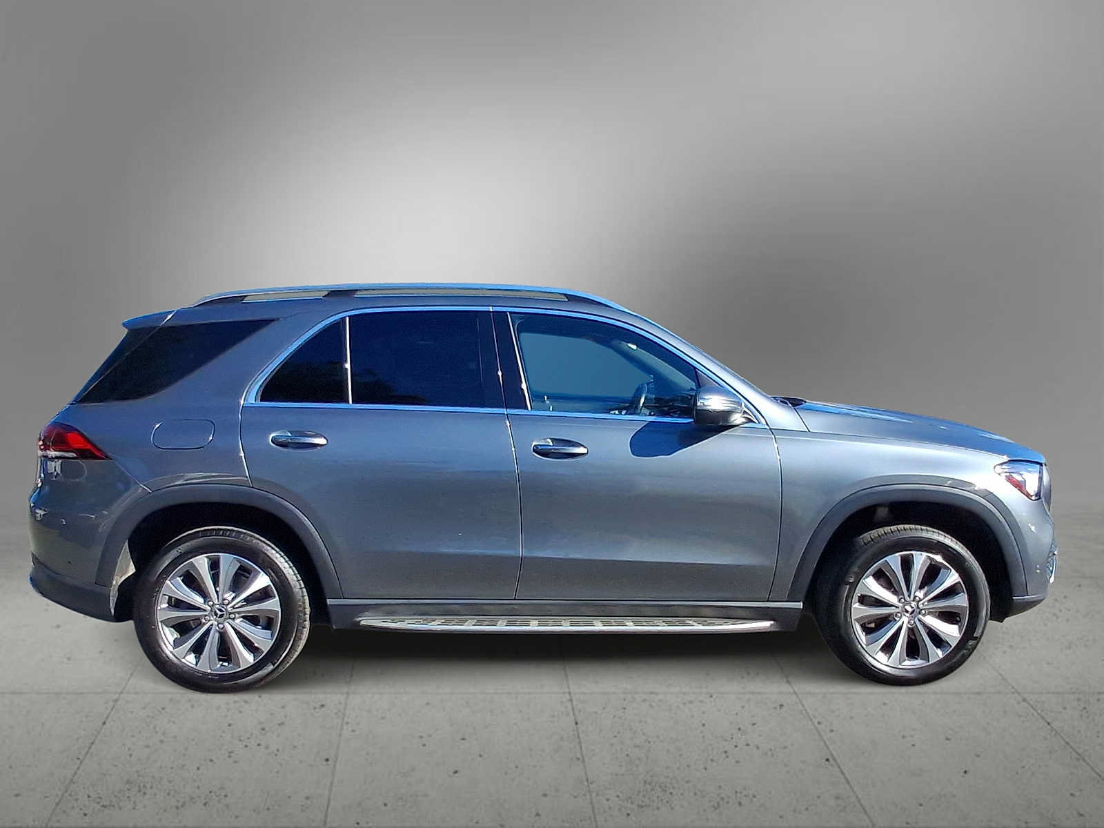 Used 2022 Mercedes-Benz GLE 350 4MATIC image 9