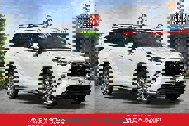 Used 2021 Toyota Highlander Limited image 2