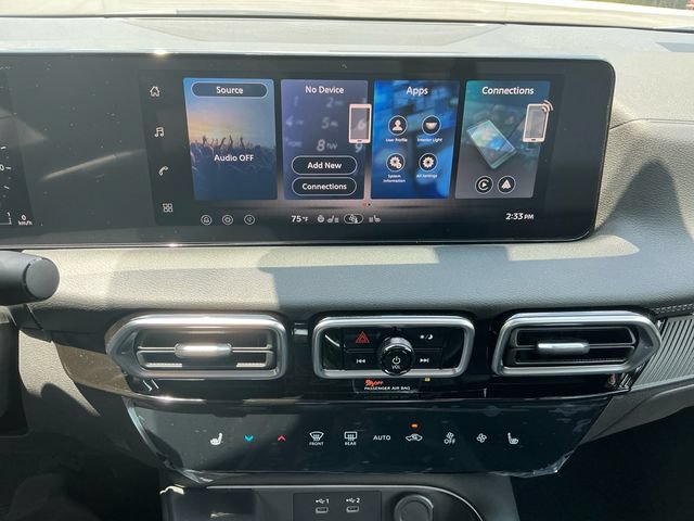 New 2026 Nissan Sentra SV w/ SV Convenience Package FWD image 23
