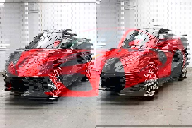 Used 2025 Chevrolet Corvette Stingray Coupe w/ Battery Protection Package image 2