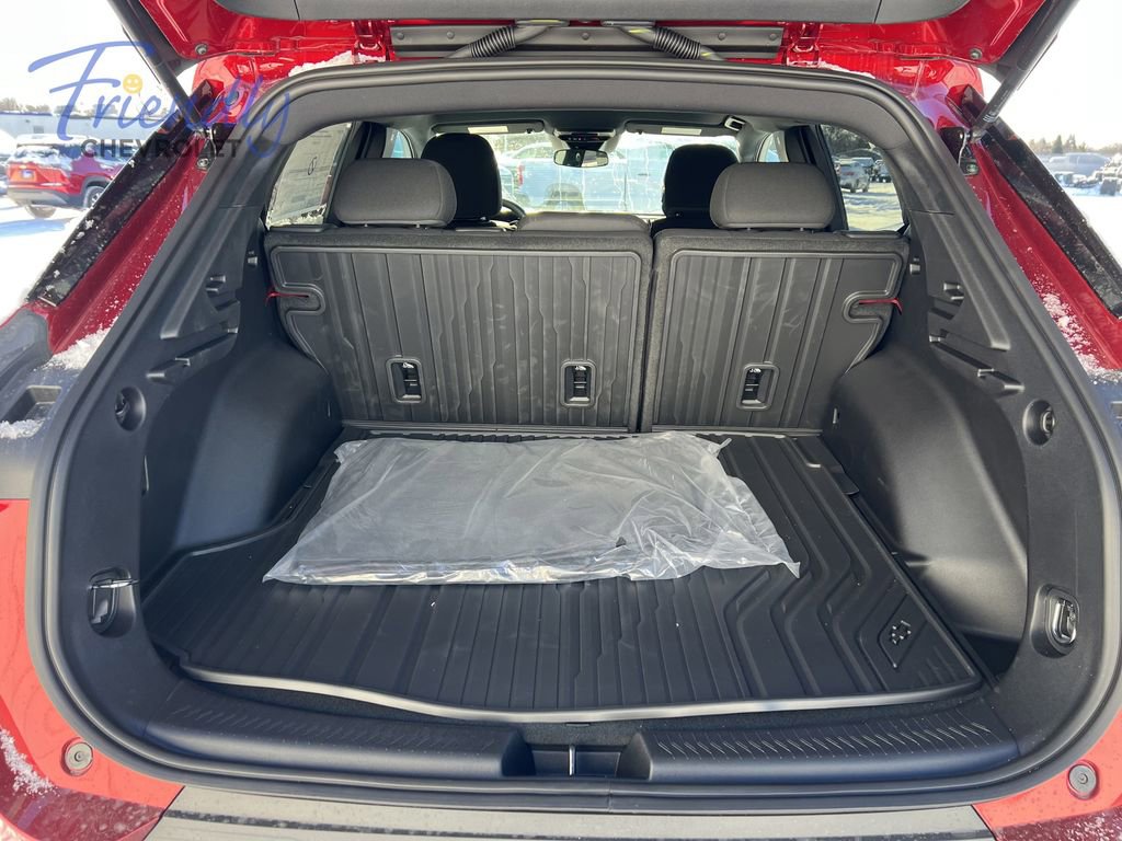 New 2026 Chevrolet Equinox EV LT FWD image 11