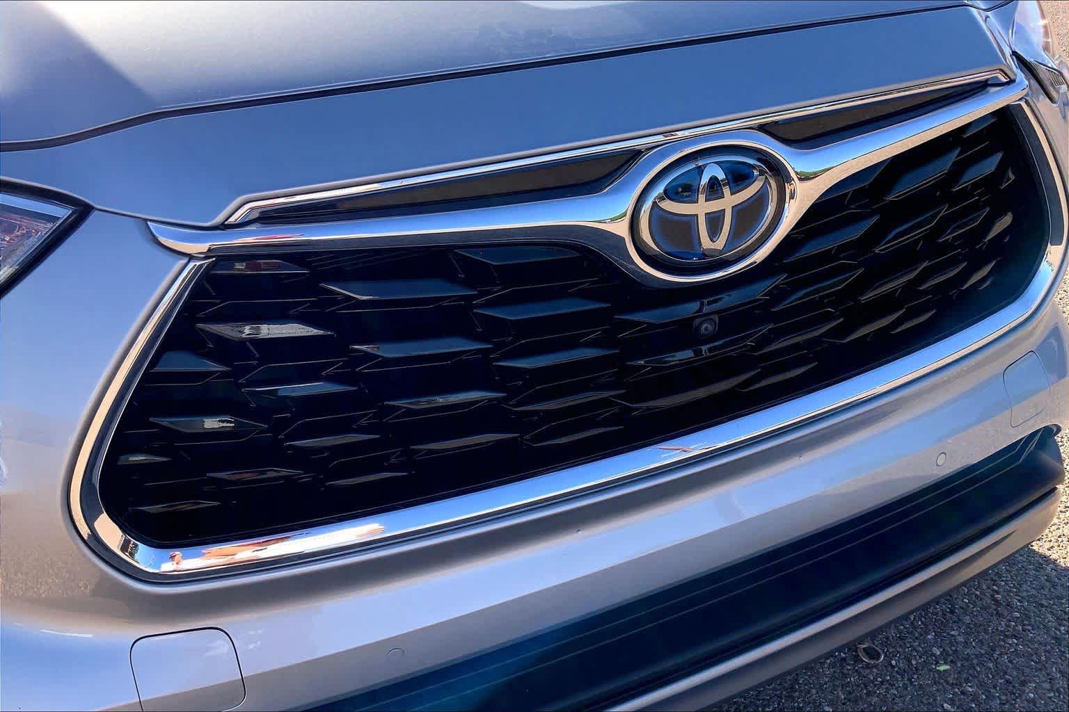 Used 2020 Toyota Highlander Platinum AWD/4WD image 77