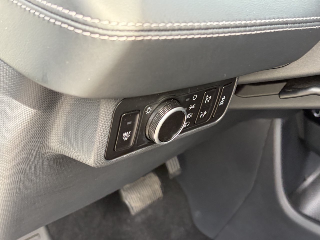 Used 2023 Ford Mustang Mach-E Select RWD image 25