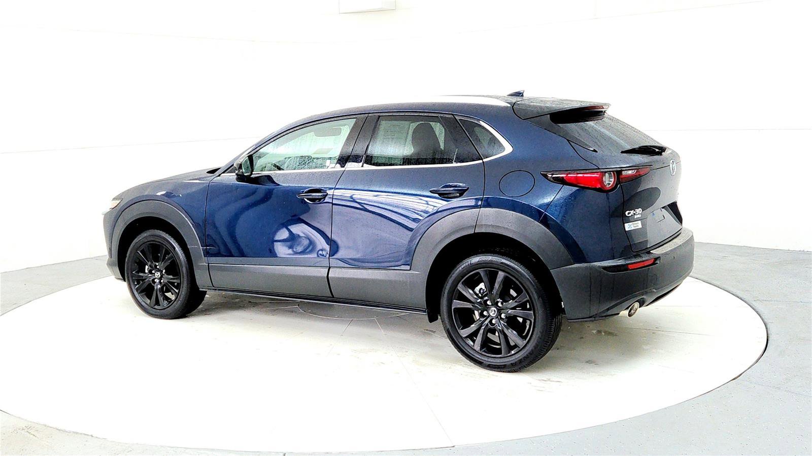 Used 2022 MAZDA CX-30 2.5 Turbo w/ Premium Plus Pkg image 4