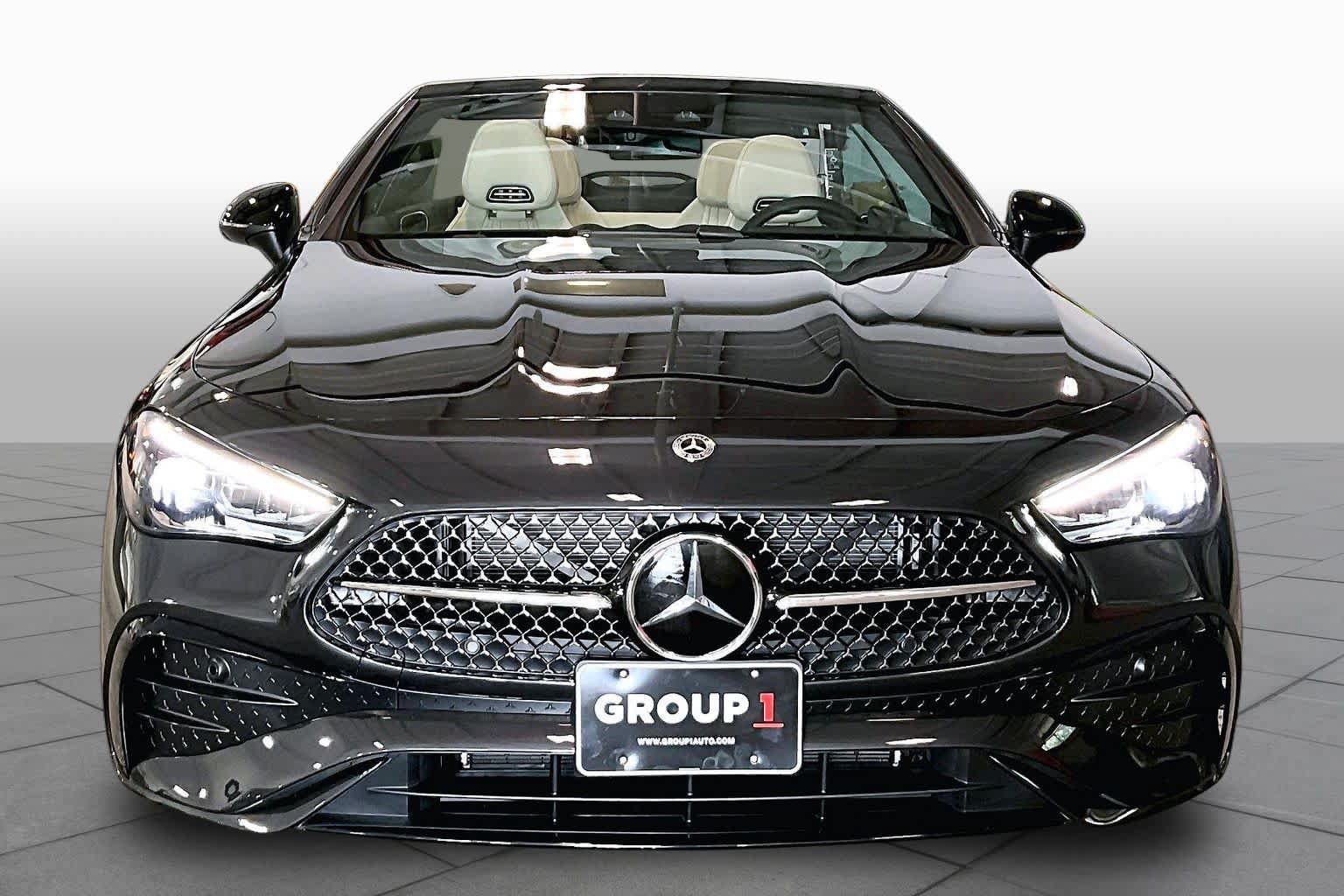 Certified 2026 Mercedes-Benz CLE 300 4MATIC Cabriolet image 4