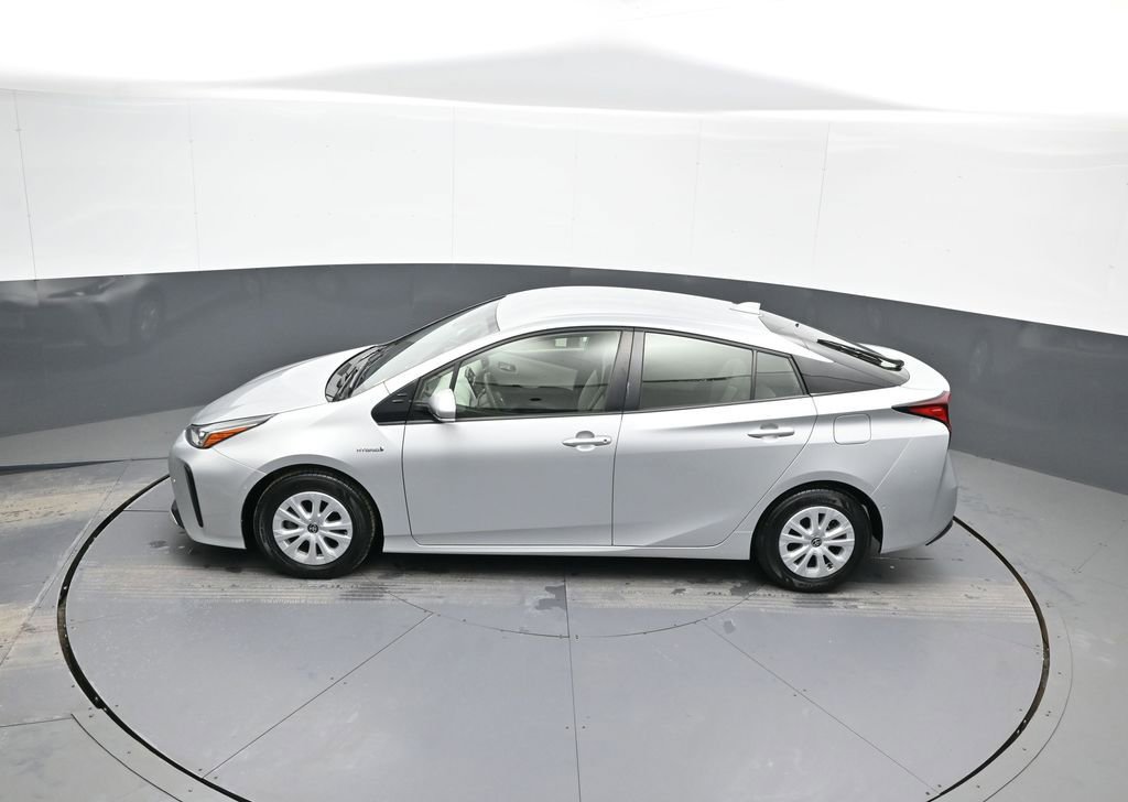 Certified 2022 Toyota Prius LE image 39