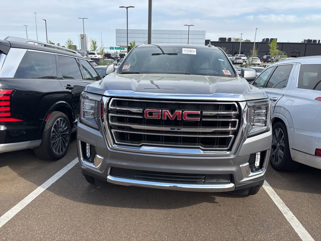 Used 2021 GMC Yukon SLT w/ Rear Media and Nav Package image 2