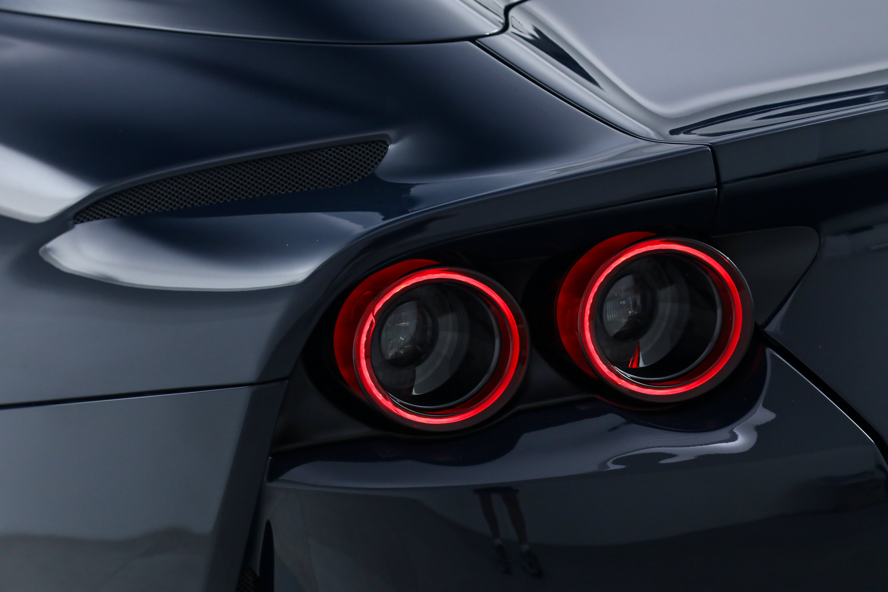 Certified 2022 Ferrari 812 GTS RWD image 18