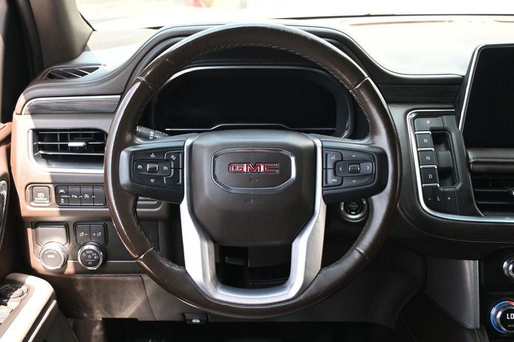 Used 2023 GMC Yukon SLT RWD image 13