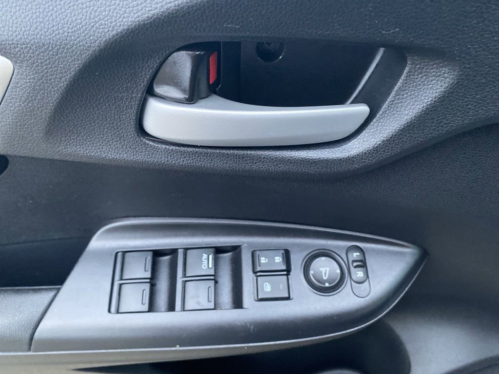 Used 2020 Honda Fit LX image 20