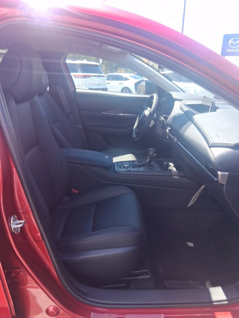 Certified 2026 MAZDA CX-30 AWD 2.5 S w/ Select Sport Pkg image 11