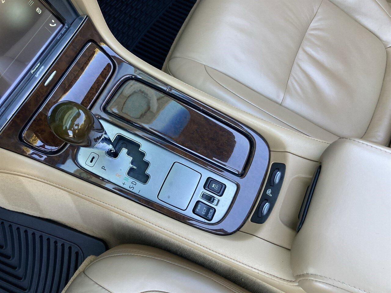 Used 2007 Lexus SC 430 Convertible image 25