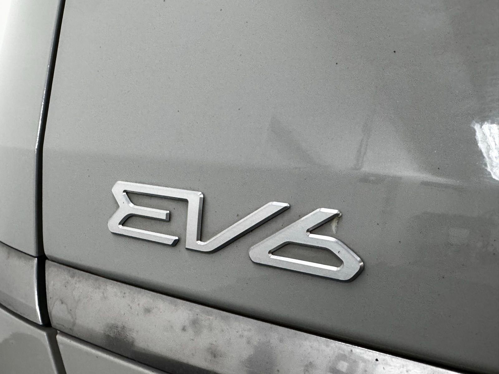 Used 2022 Kia EV6 Wind image 7