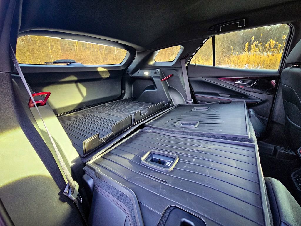 Certified 2024 Chevrolet Blazer EV RS image 37