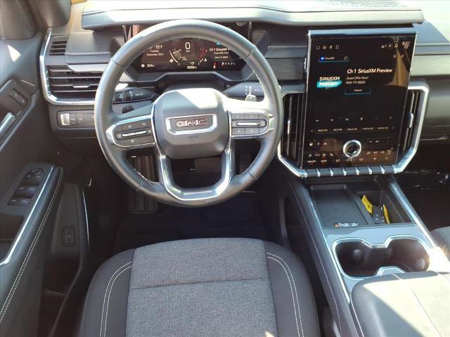 Used 2025 GMC Acadia Elevation image 9