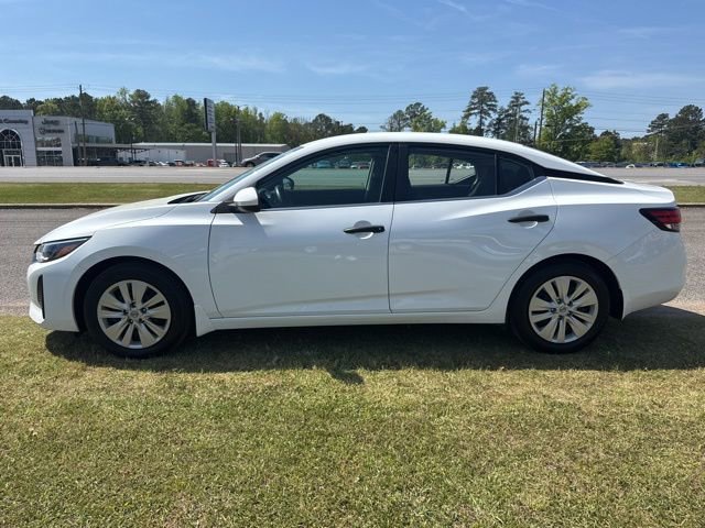 Used 2024 Nissan Sentra S image 6