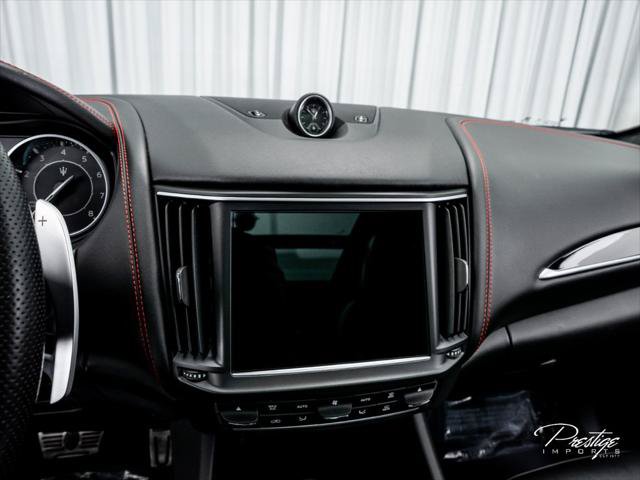 Used 2022 Maserati Levante Modena AWD/4WD image 24