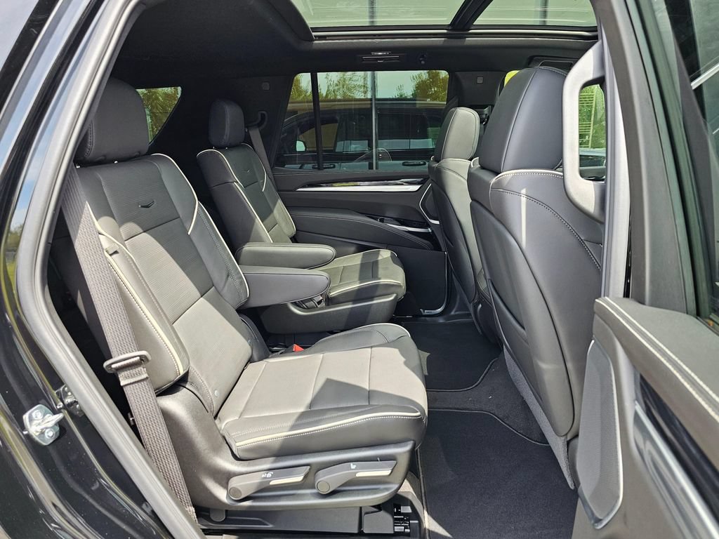 New 2026 Cadillac Escalade Sport AWD/4WD image 12