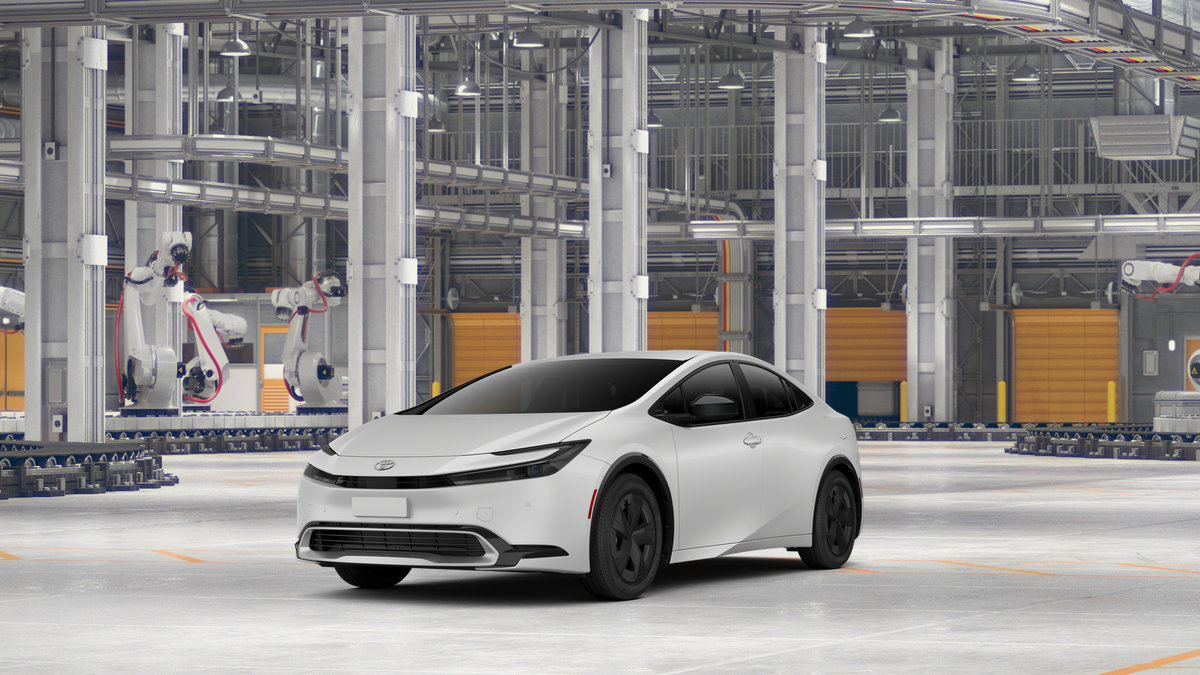New 2027 Toyota Prius Plug-In Hybrid FWD image 1