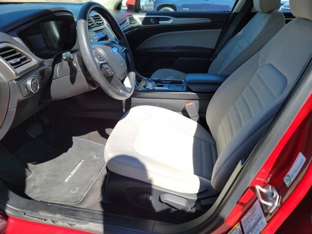 Used 2020 Ford Fusion S image 10