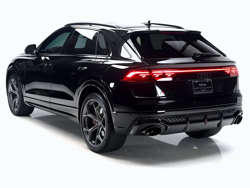 Used 2025 Audi RS Q8 performance w/ RS Design Package - Gray AWD/4WD image 4