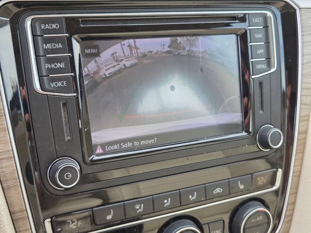 Used 2018 Volkswagen Passat 2.0T SE FWD image 22