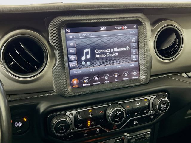 Used 2022 Jeep Gladiator Willys image 17