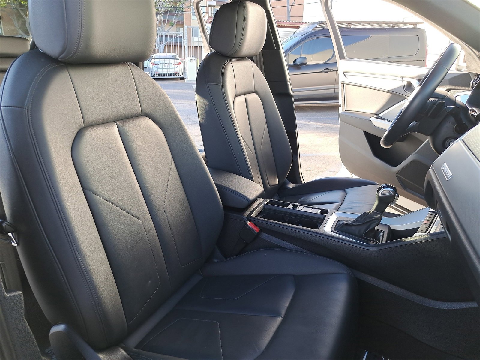 Used 2023 Audi Q3 2.0T Premium image 10