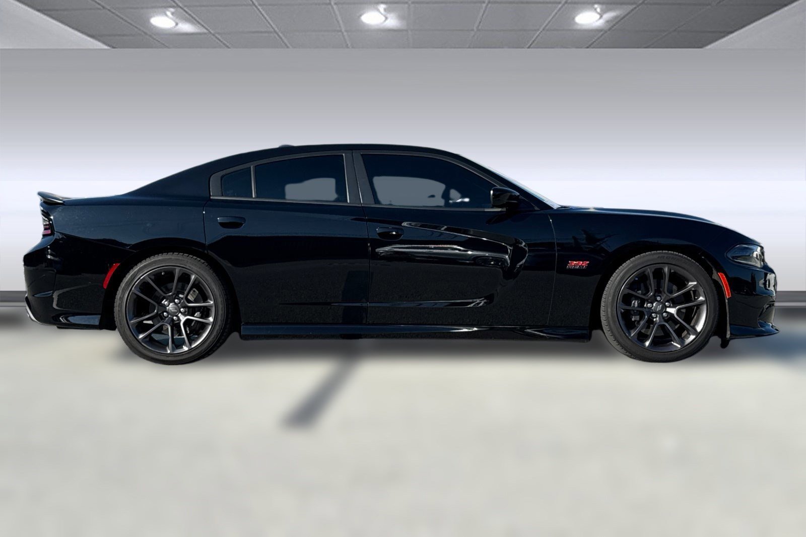 Used 2023 Dodge Charger Scat Pack w/ Navigation & Travel Group image 7