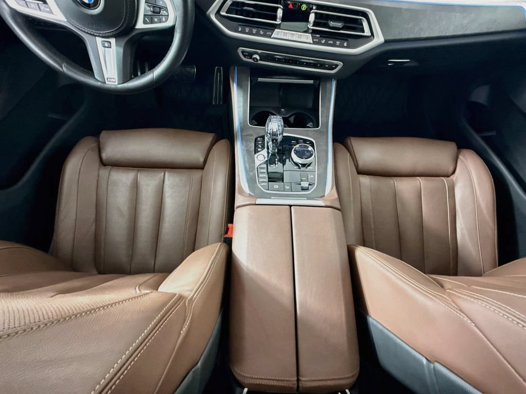 Used 2021 BMW X5 xDrive45e w/ M Sport Package AWD/4WD image 16