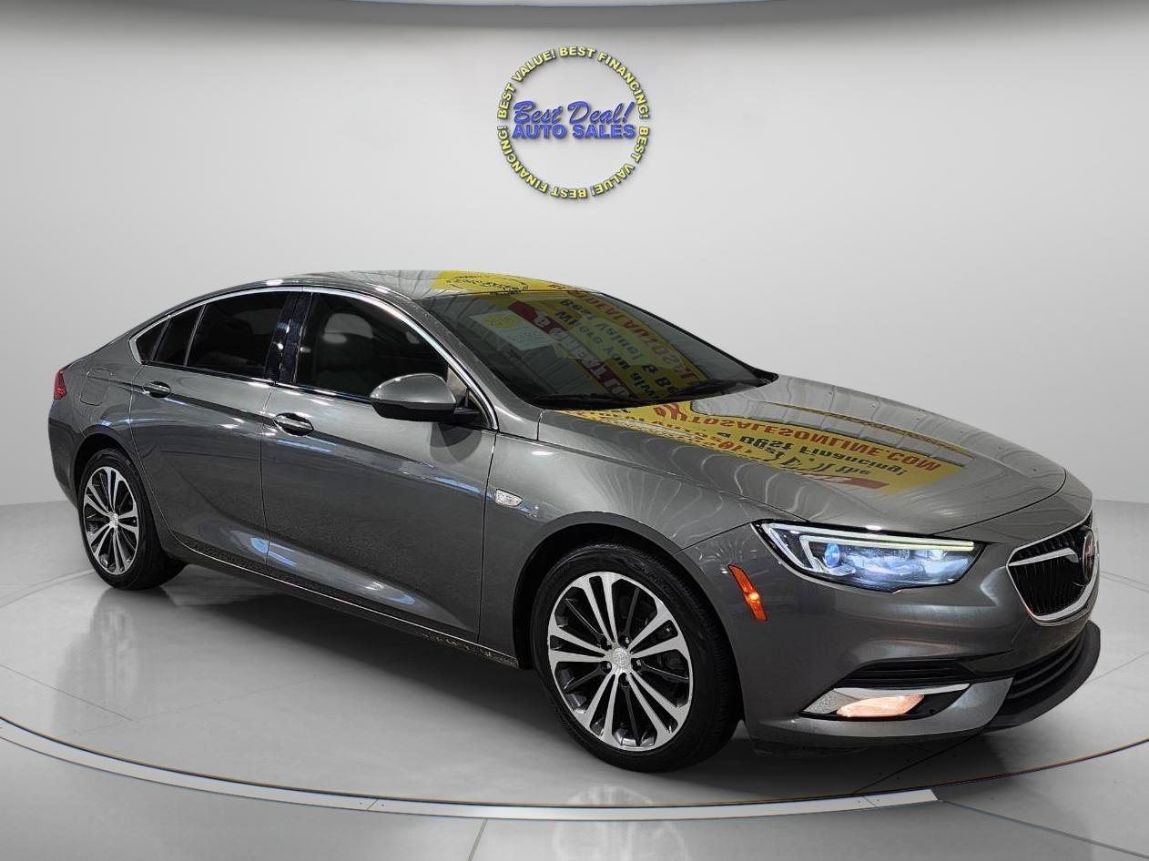 Used 2018 Buick Regal Essence w/ Driver Confidence Package #1 AWD/4WD image 7