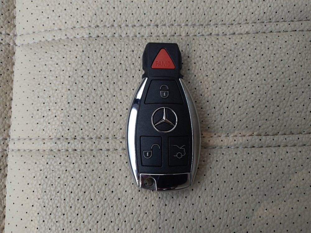 Used 2016 Mercedes-Benz GLE 350 w/ Premium Package image 32