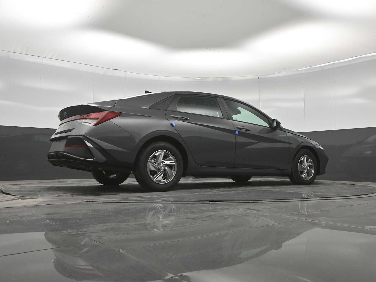 New 2026 Hyundai Elantra SE FWD image 37