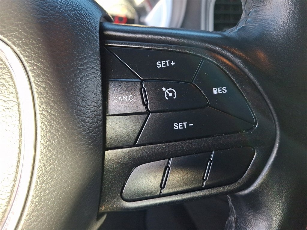 Used 2023 Dodge Charger SXT image 23